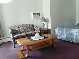 Northern Peaks Motor Inn