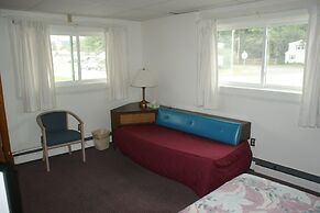 Northern Peaks Motor Inn