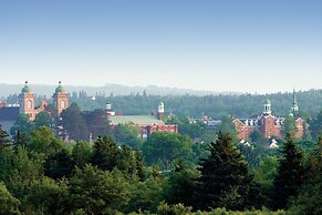 StFX University Summer Hotel