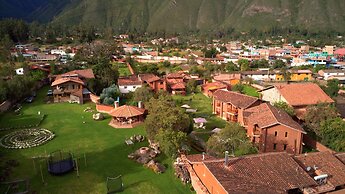 Lizzy Wasi Urubamba