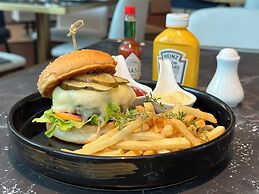 iCheck inn Residences Patong