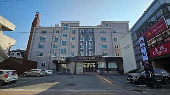 Pungnam Family Hotel