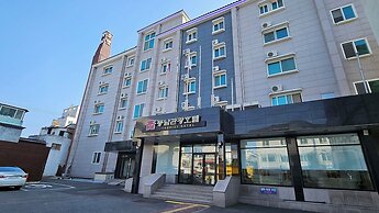 Pungnam Family Hotel