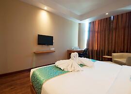 Hotel Le Roi Haridwar @ Har Ki Pauri Road