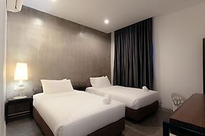 T+ Hotel Sungai Korok