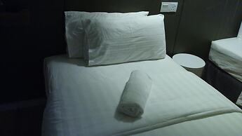 T+ Hotel Butterworth