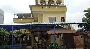 Oasis Hotel