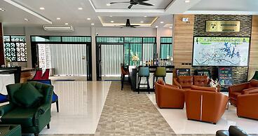 Khao Sok River Lodge Hotel