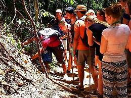 Khao Sok River Lodge Hotel