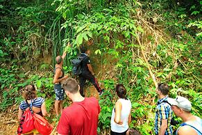 Khao Sok River Lodge Hotel