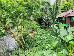 Khao Sok River Lodge Hotel