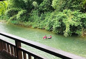 Khao Sok River Lodge Hotel