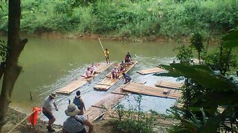 Khao Sok River Lodge Hotel