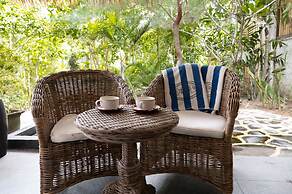 Scallywags Beach Club