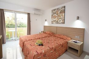 Paul Marie Hotel Apartments