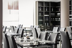 Exe Cunit Suites & Spa