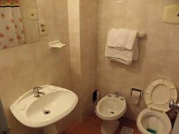 Hotel Ideal
