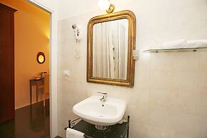 Amica Rome Guest House