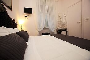 Amica Rome Guest House