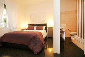 Amica Rome Guest House