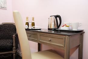 Amica Rome Guest House