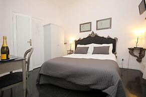 Amica Rome Guest House