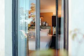 Hôtel Eiffel Blomet