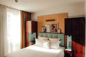 Hôtel Eiffel Blomet