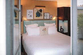 Hôtel Eiffel Blomet