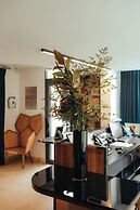 Hôtel Eiffel Blomet