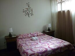 Cala Inn B&B Airport