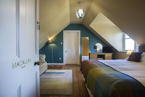 Cardhu Country House