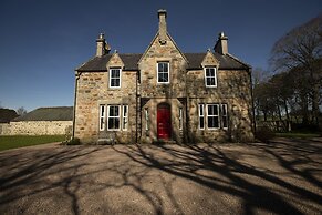 Cardhu Country House