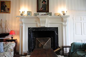Kelly House