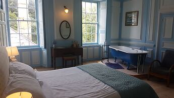 Kelly House