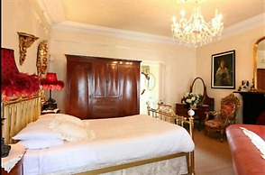 Charlemont House