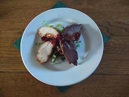 The Old Ginn House Inn