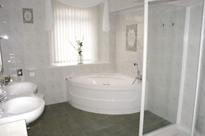 The Old Ginn House Inn