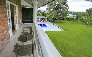 Casa Hotel El Triangulo