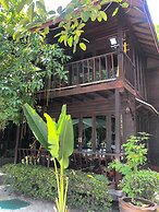 Anda Resort Koh Lipe