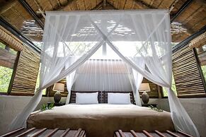 Royal Thonga Safari Lodge