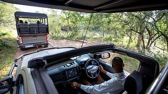 Royal Thonga Safari Lodge