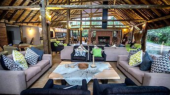 Royal Thonga Safari Lodge