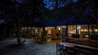 Royal Thonga Safari Lodge