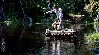 Royal Thonga Safari Lodge