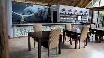 Royal Thonga Safari Lodge