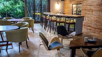 Royal Thonga Safari Lodge