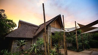 Royal Thonga Safari Lodge