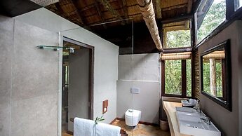 Royal Thonga Safari Lodge