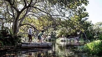 Royal Thonga Safari Lodge